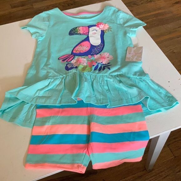 Tommy Bahama Kids Set - Picture 1 of 4